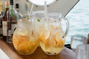 Lissabon: Aftenbådtur med DJ og åben bar