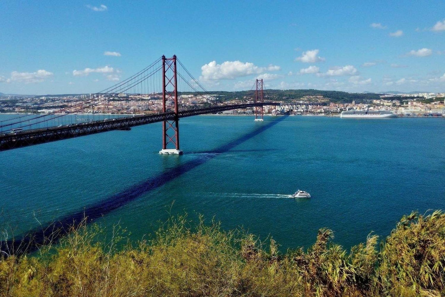 Almada: tour guidato in bici elettrica con viste panoramiche