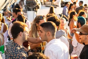 Lisbon: Schooner Sunset Tour with Welcome Drink