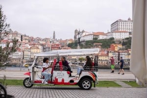 Porto: één tour, duizend verhalen in Tuk Tuk - 3u