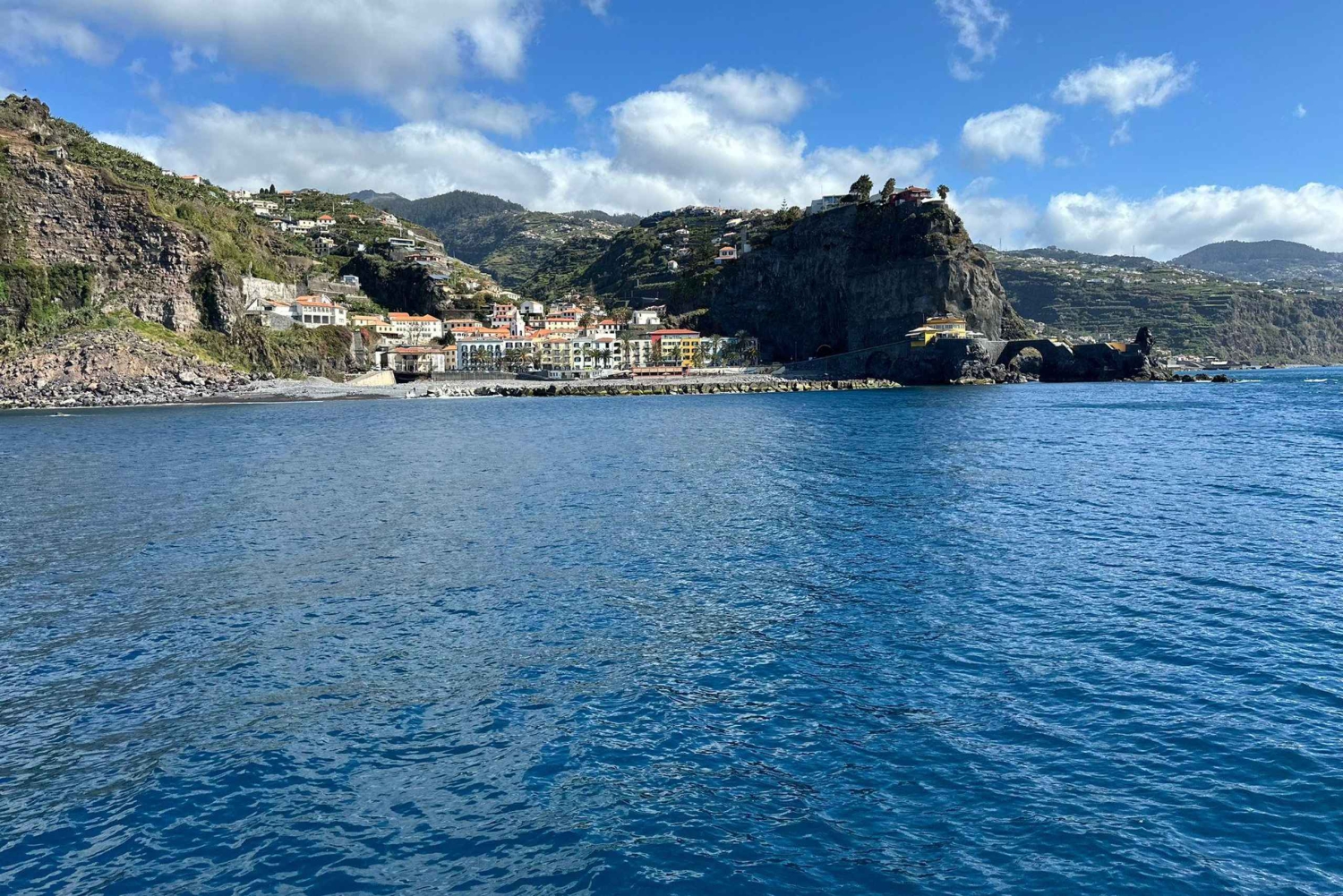 Madère : excursion de 5 heures en bateau en bois sur la côte ouest