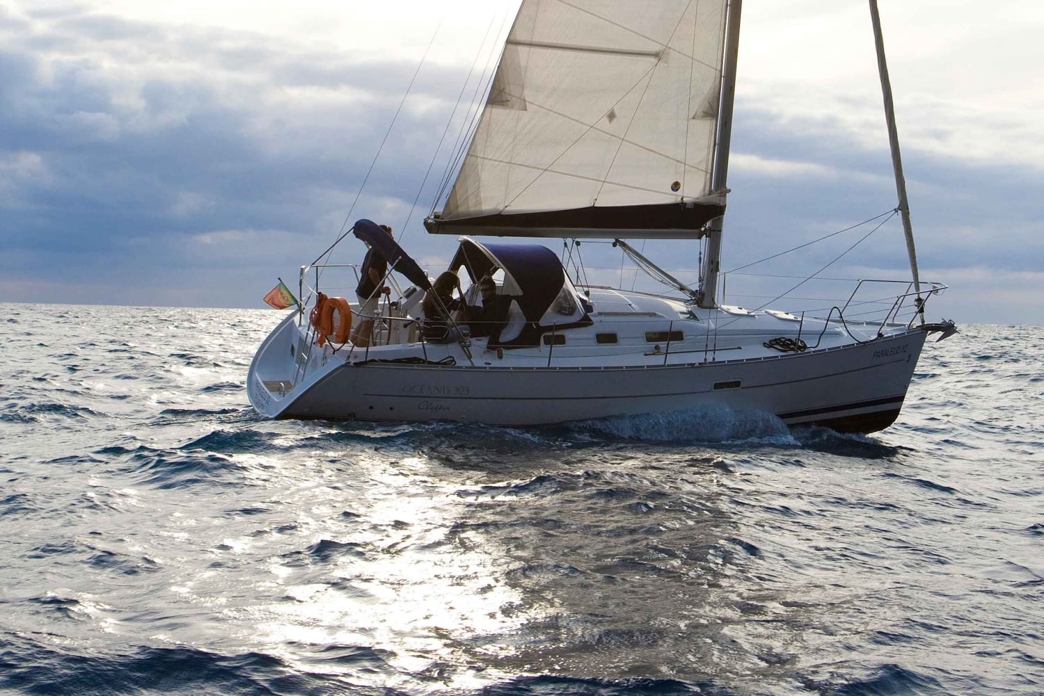 Madeira: 7-stündiger privater Segeltörn, Beobachtung der Meeresfauna und der Küste
