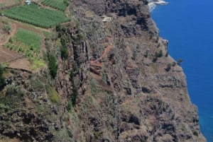 Madeira : Cabo Girao en Camara de Lobo 4WD halfdaagse tour