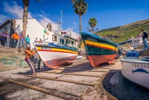 Madera: Câmara de Lobos – wycieczka tuk-tukiem z degustacją drinków