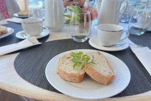 Madeiran juustonmaistelu ja teekierros