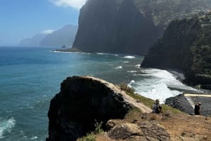マデイラ東海岸の楽園とサンタナケーブルカー