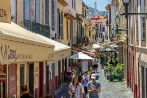 Funchal: 3-Hour Madeira Cruise with Sweets & Wine Tasting