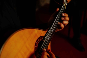 Madeira: Fado-show – Portugals hjärta med Madeira-vin