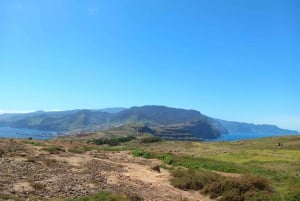 MADEIRA: Jeep Safari to Pico Arieiro & Santana local Houses