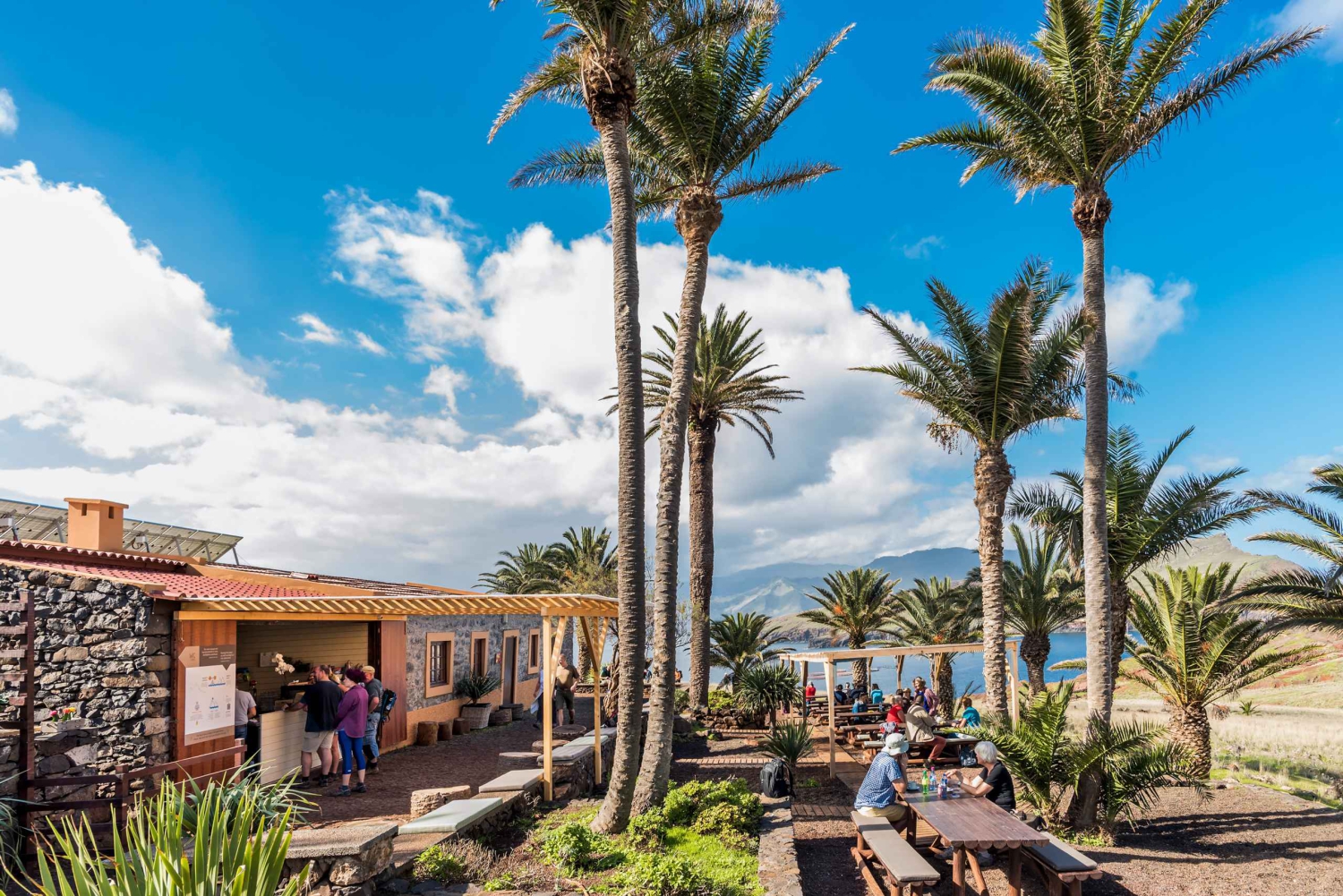 マデイラポンタ・デ・サン・ロウレンソでの終日アクティビティ