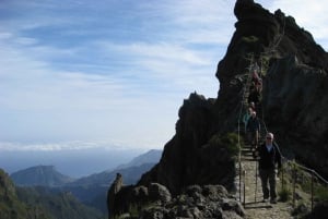 Madeira: Full-Day Pico Ruivo / Achada do Teixeira Walk