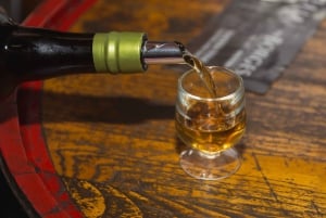 Madeira: Guidad promenad med smakprover och vin