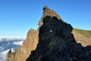 Madeira: Heavenly Sunset Pico do Arieiro with Snacks & Wine