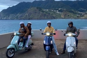 Vespa Primavera/GTS SuperSport 125cc Rental - Madeira Island