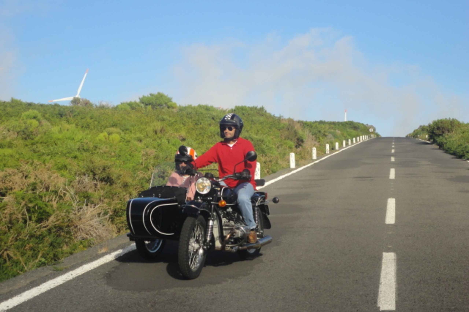 マデイラ島: サイドカーで巡る 3 時間の旧道ツアー