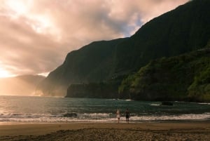 Madeira Jeep Tour 4x4 VIP Fanal Forest, Seixal Beach...