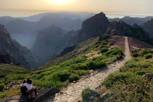 Madeira: Jeep Tour Pico Areeiro, Santa Cruz und Cristo Rei