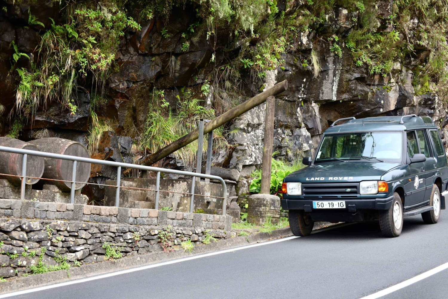 Madeira: Jeep-tur med zipline, gunga och vulkaniska pooler