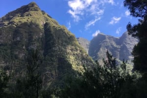 Madeira: PR 9 - Levada do Caldeirão Verde Wandeltransfer