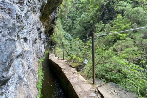 Madeira: PR 9 - Levada do Caldeirão Verde Wandeltransfer