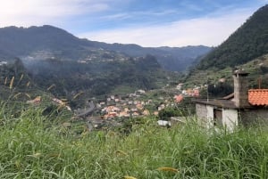 Madeira: Levada dos Maroços Hike