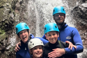 Madeira: Halvdagsäventyr i canyoning, nivå 1