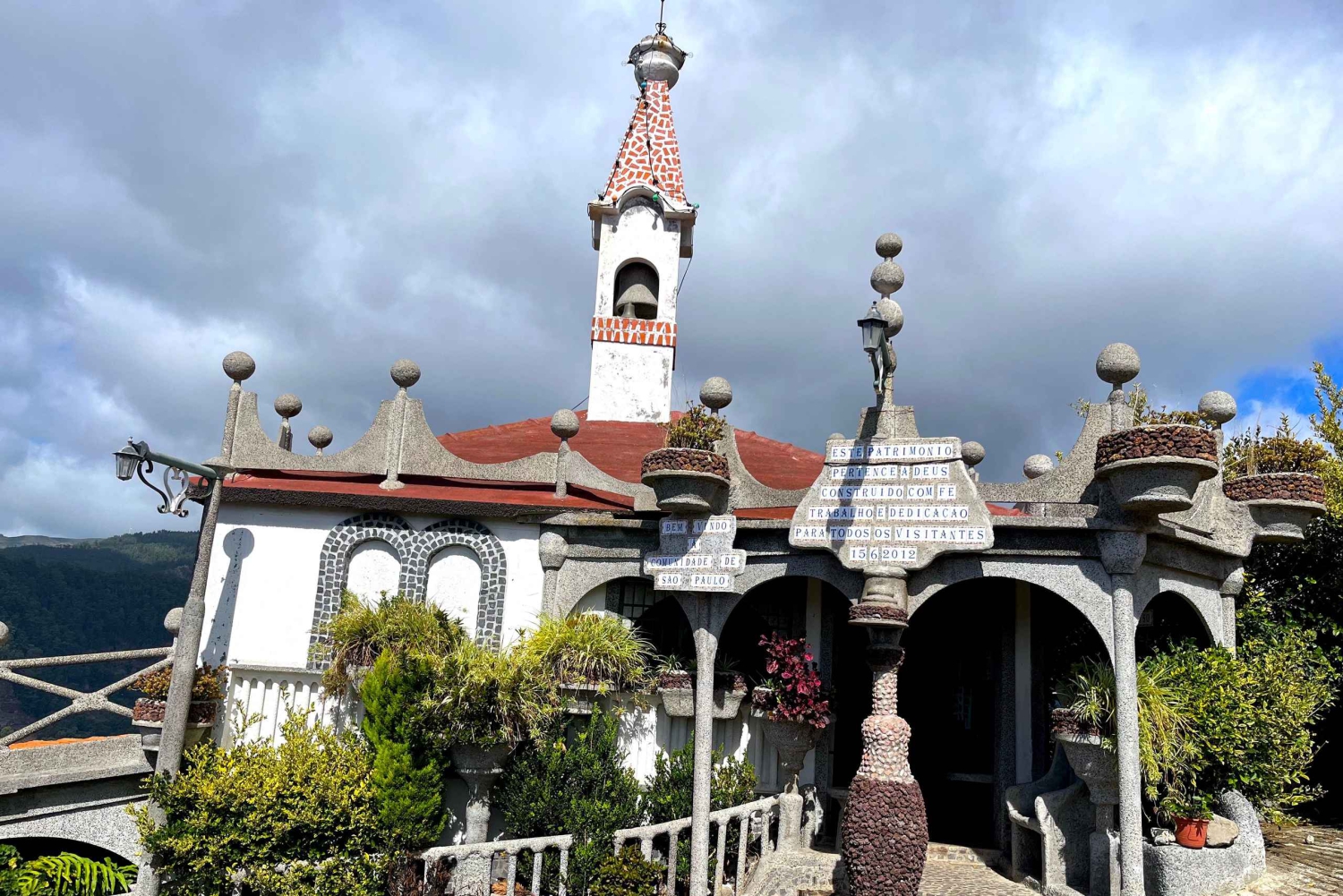 Madeira North Offbeat: Pta Delgada, Sao Vicente, Pta Delgada.