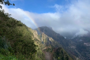 Madeira: Nun's Valley and Cabo Girão Tour with Drinks