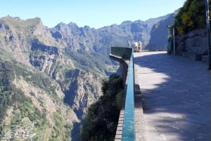 Madeira: Nun's Valley Private Tour