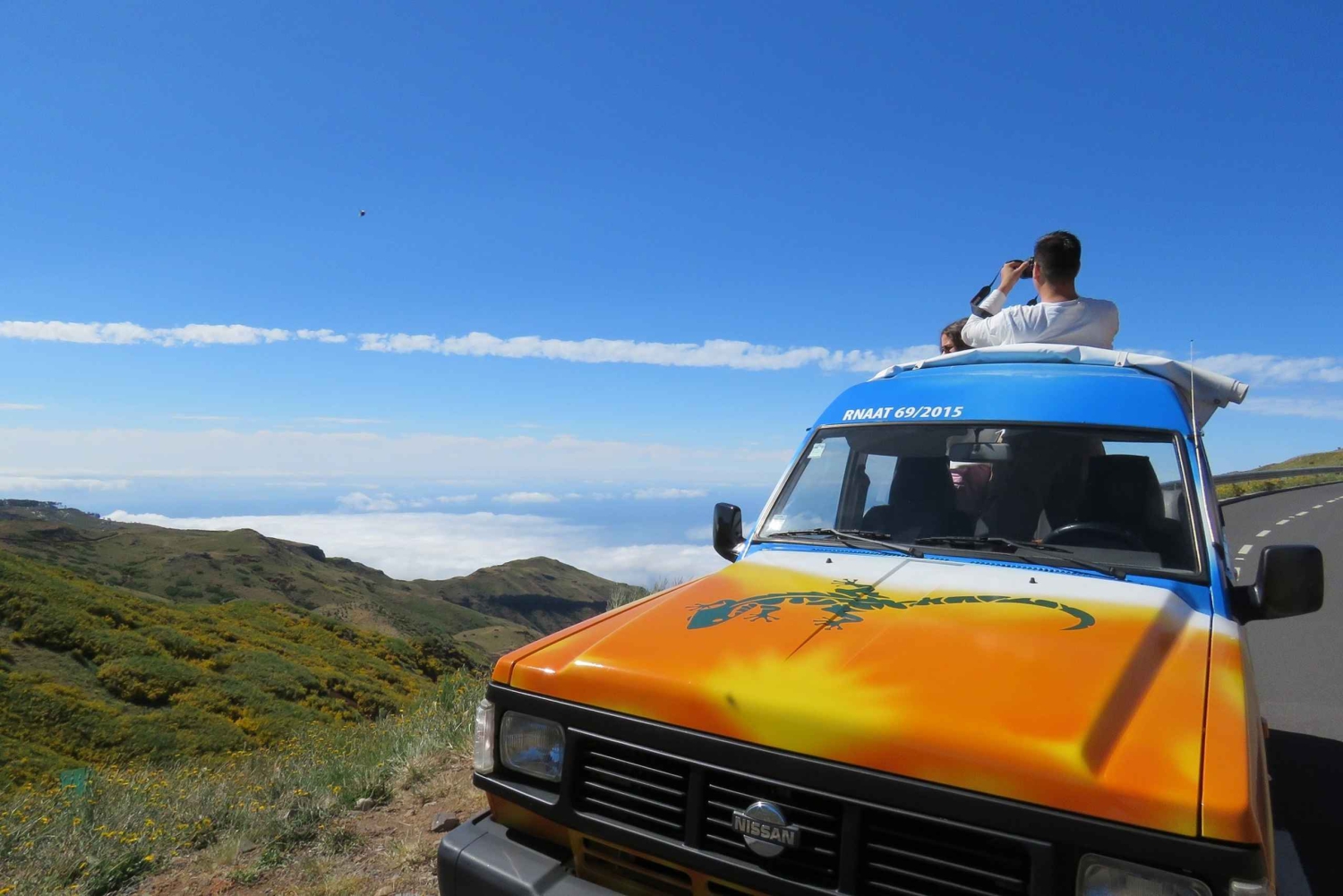 Madeira : Nunnedalarna och Pico Areeiro 4X4-tur