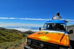 Madeira : Nun's Valleys and Pico Areeiro 4X4 Tour