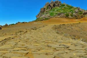 Madeira : Nun's Valleys and Pico Areeiro 4X4 Tour