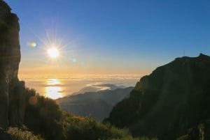 Madeira: Pico do Arieiro to Pico Ruivo Guided Hike