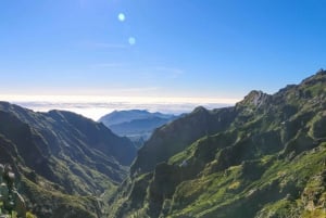 Madeira: Pico do Arieiro to Pico Ruivo Guided Hike