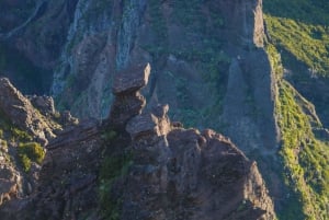 Madeira: Pico do Arieiro to Pico Ruivo Guided Hike