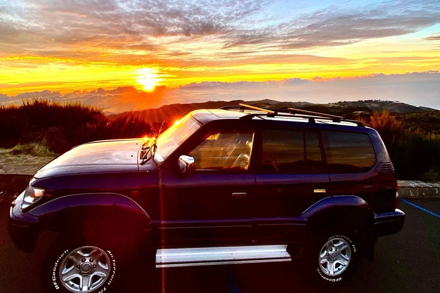 Madeira: Pico do Arrieiro Sunrise and stairs to heaven hike