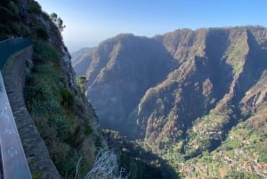 Madeira: Pico do Arrieiro Sunrise and stairs to heaven hike