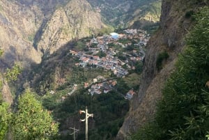 Madeira: Pico do Arrieiro Sunrise