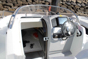 Мадейра: аренда частной лодки в Канисале без капитана