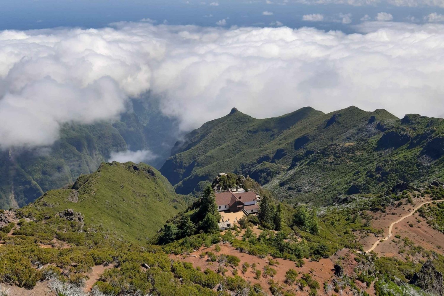 Madeira: Private Guided Achadas Teixeira - Pico Ruivo PR1.1