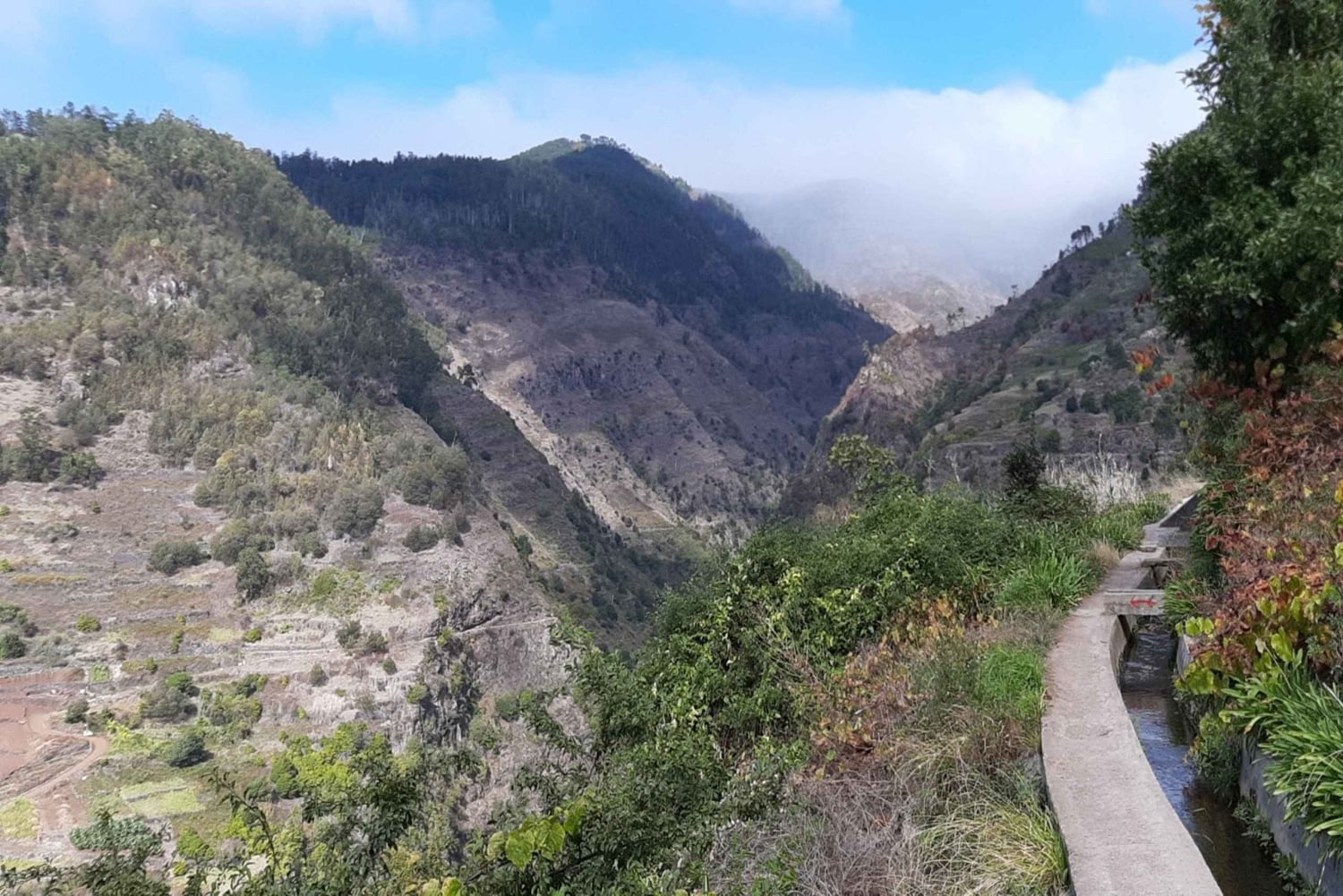 Мадейра: частный Moinhos Levada Nova Walk Ponta do Sol