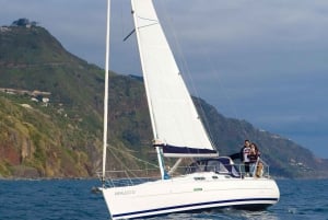 Madeira: privat segelbåtstur för familjen, SUP, snorkling