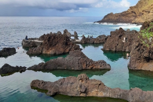 Madeira: privétransfer naar de natuurlijke zwembaden van Porto Moniz