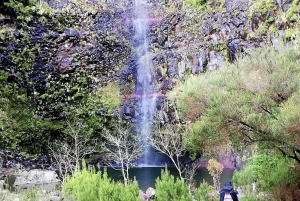 Madeiran salainen vesiputoushelmi – Lagoa do Vento