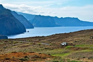 Madeira: Santana Jeep Safari and Levada Tour