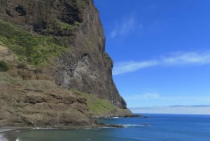 Madeira : Santana & Peaks full day tour by Open 4x4