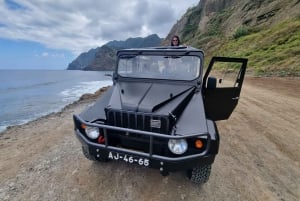 Madeira : Santana, Pico Arieiro, walk full day 4x4 Jeep tour