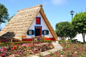 マデイラ：サンタナトラディショナルハウスプライベート半日ツアー