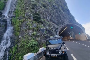 Madeira : SkyWalk, Fanal, Natural Pools 4x4 Jeep Tour