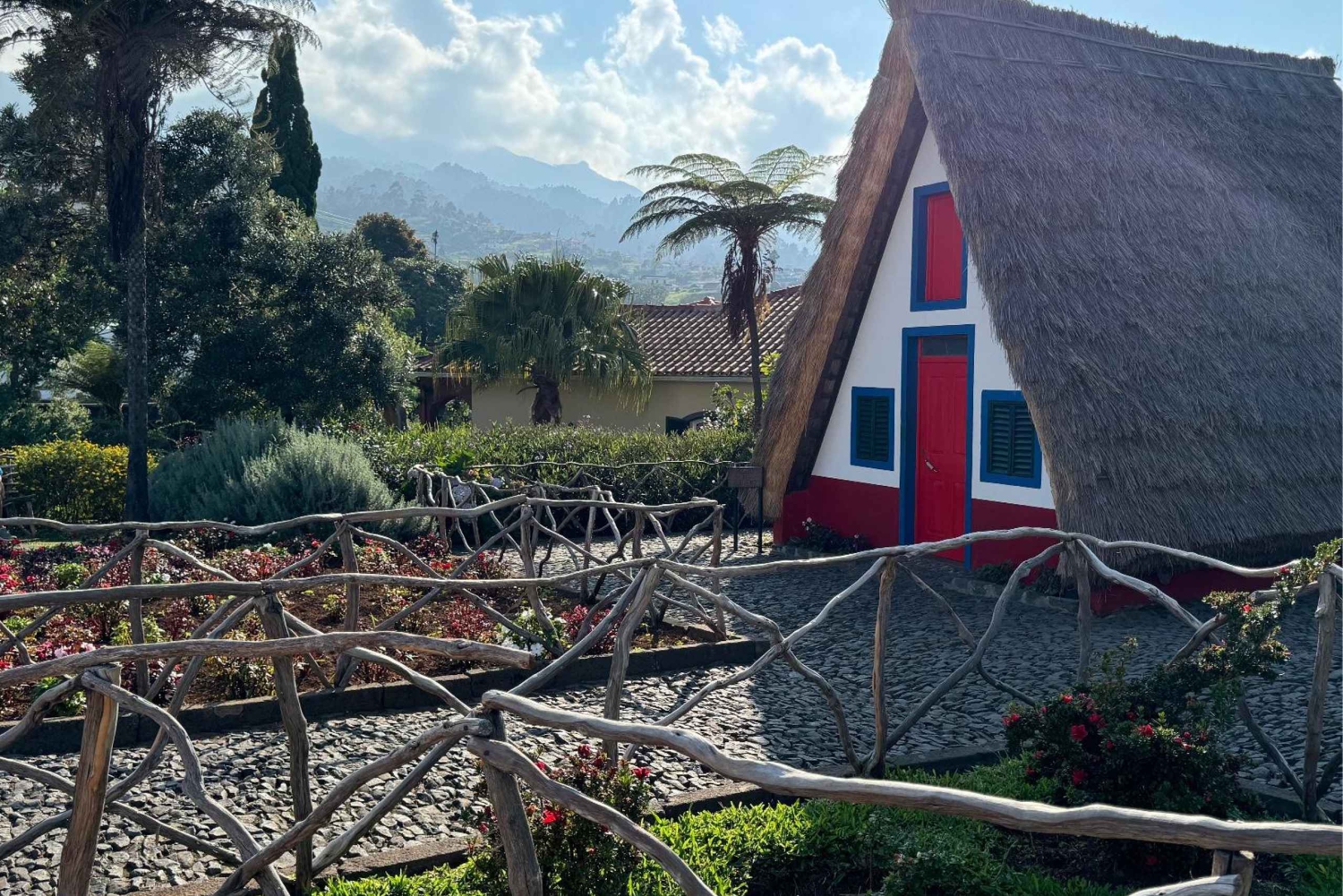 Madeira: Liten gruppe tur østover (Pico Arieiro, Santana)